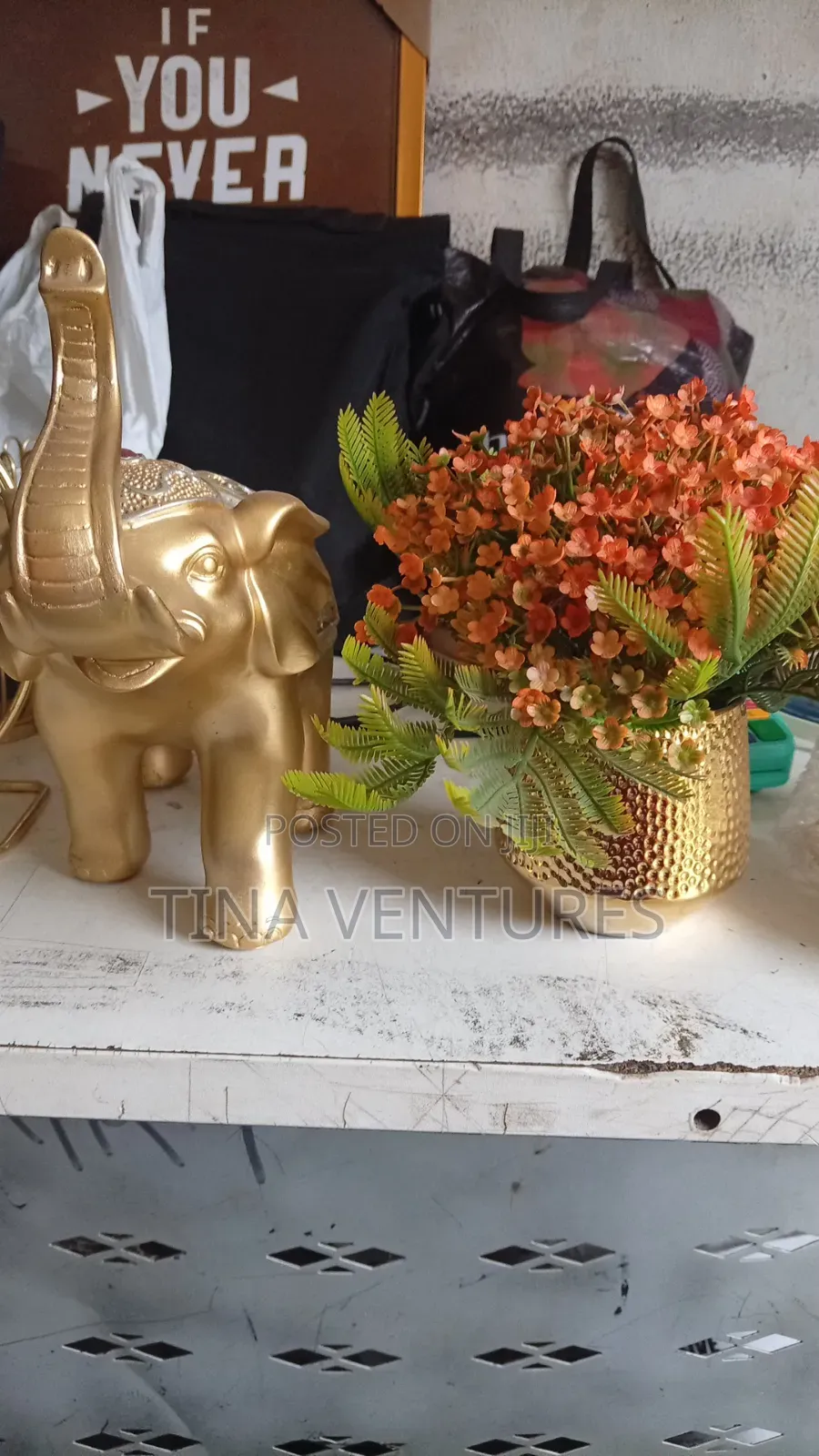 Figurings and Statue. High Quality