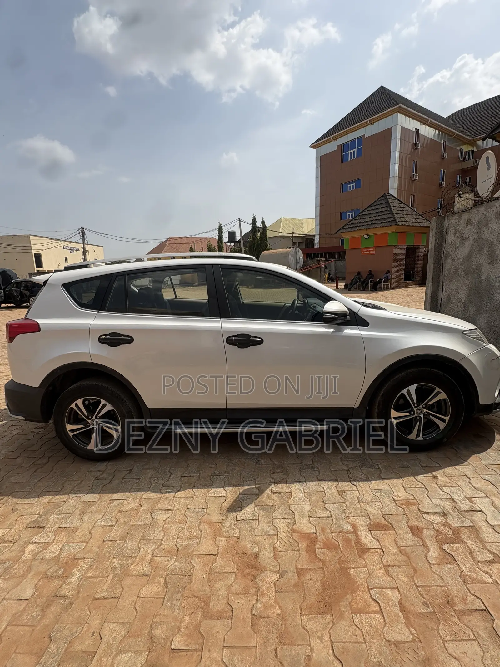 Toyota RAV4 2016 White