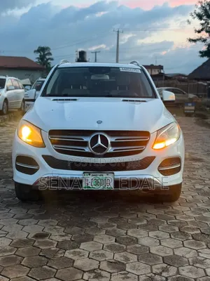Mercedes-Benz GLE-Class GLE 350 2017 White