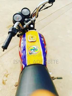 Bajaj Boxer 100 2021 Red