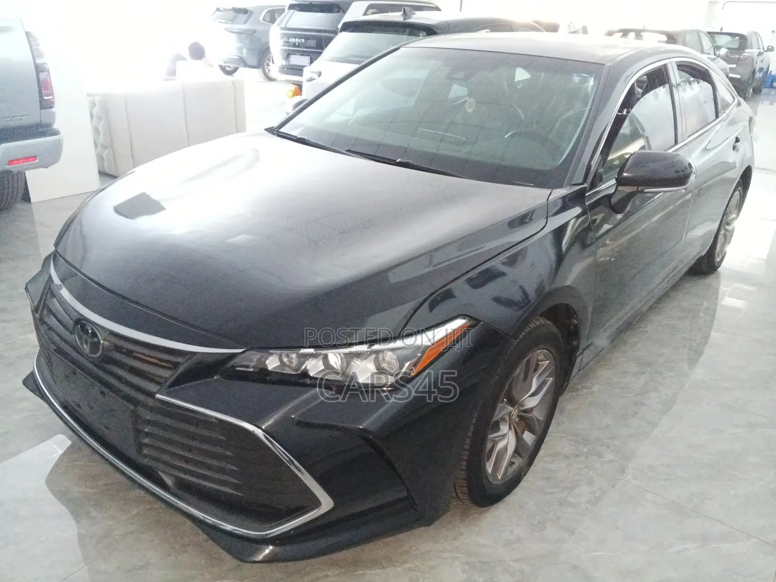 Toyota Avalon 2020 Black