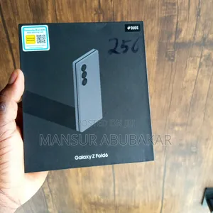 New Samsung Galaxy Z Fold6 256 GB Blue