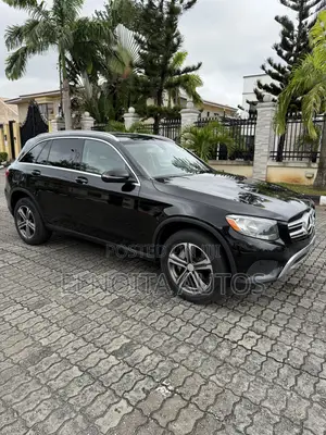 Mercedes-Benz GLC-Class 2016 Black