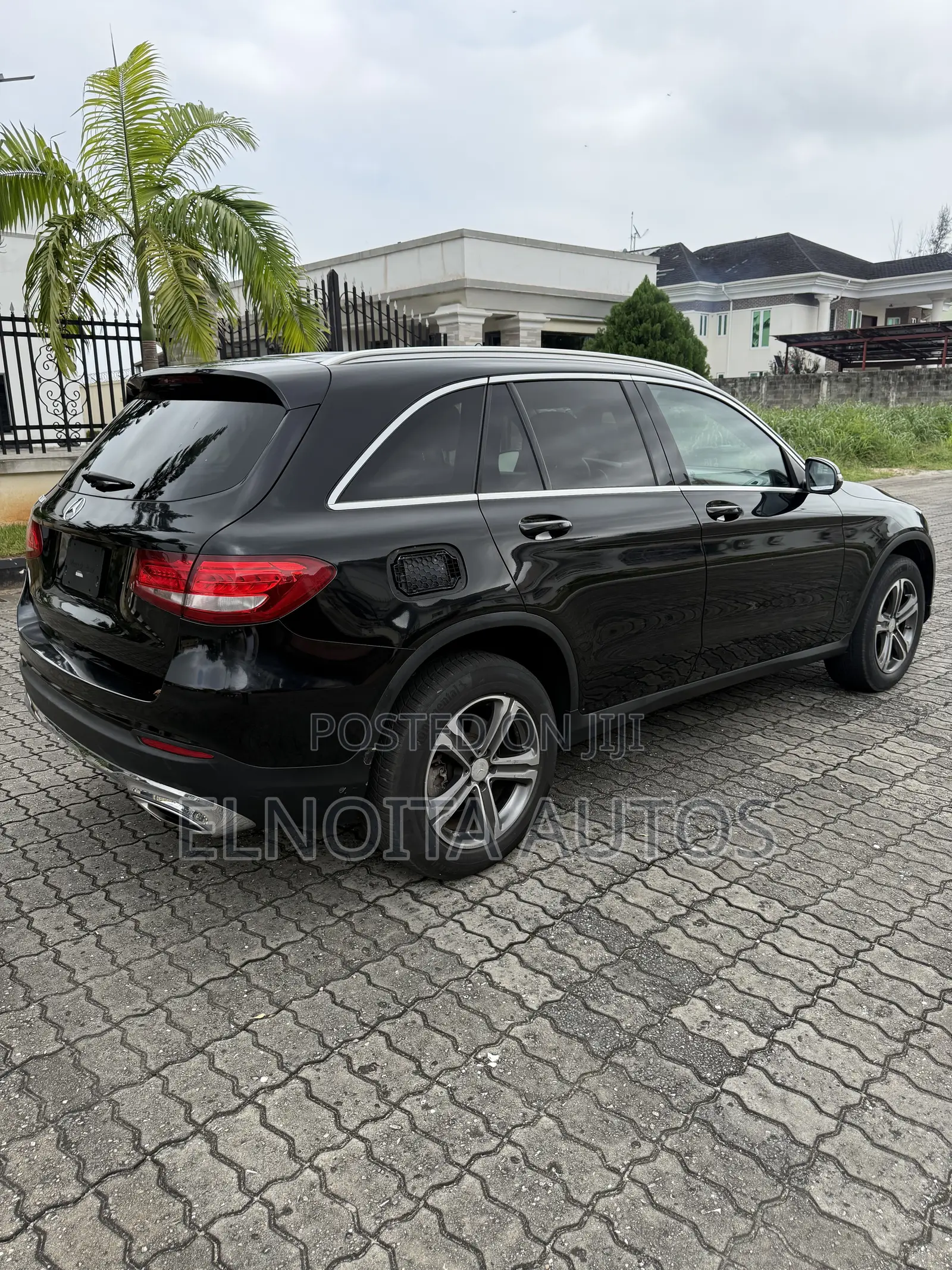 Mercedes-Benz GLC-Class 2016 Black