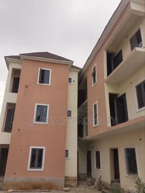 2bdrm Block of Flats in News Engineering, Dawaki for sale