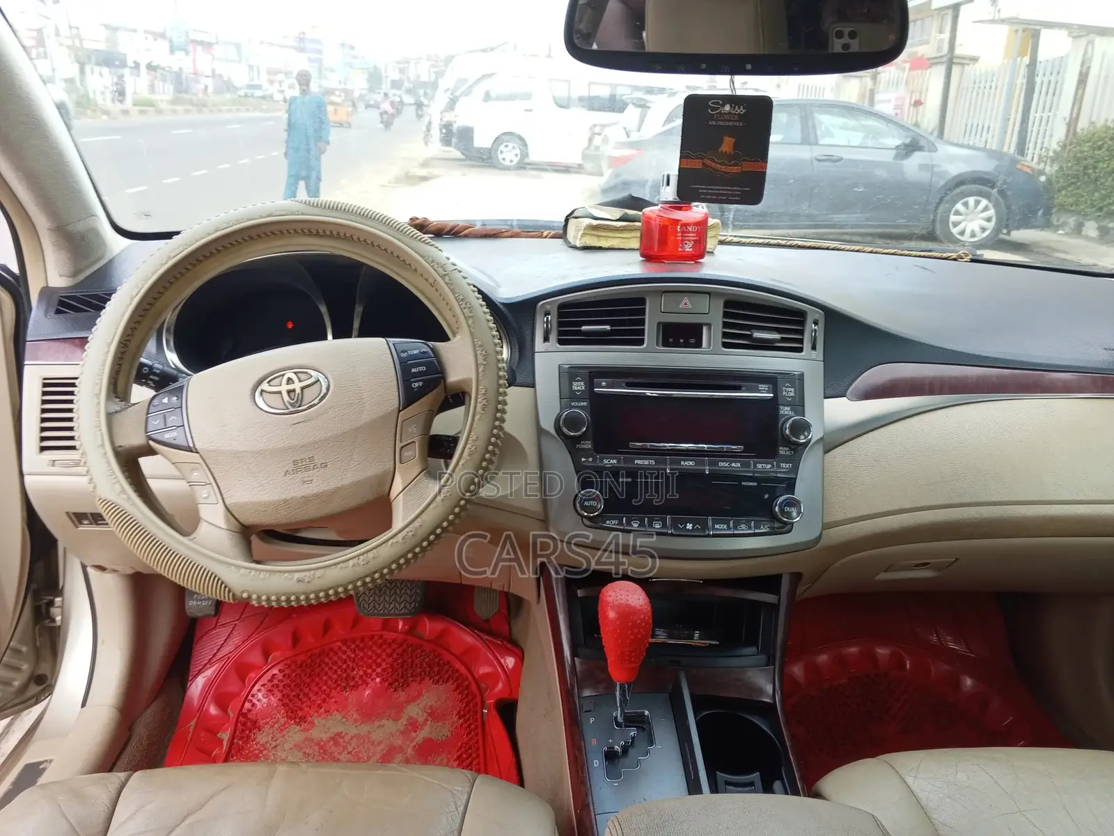 Toyota Avalon 2011 Beige