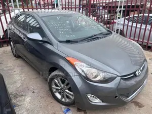Hyundai Elantra Limited Sedan FWD (1.8L 4cyl 6A) 2013 Gray