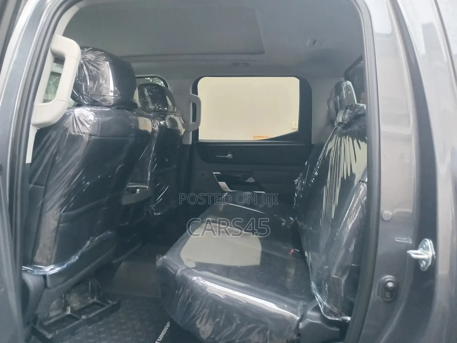 Toyota Tundra 2025 Gray