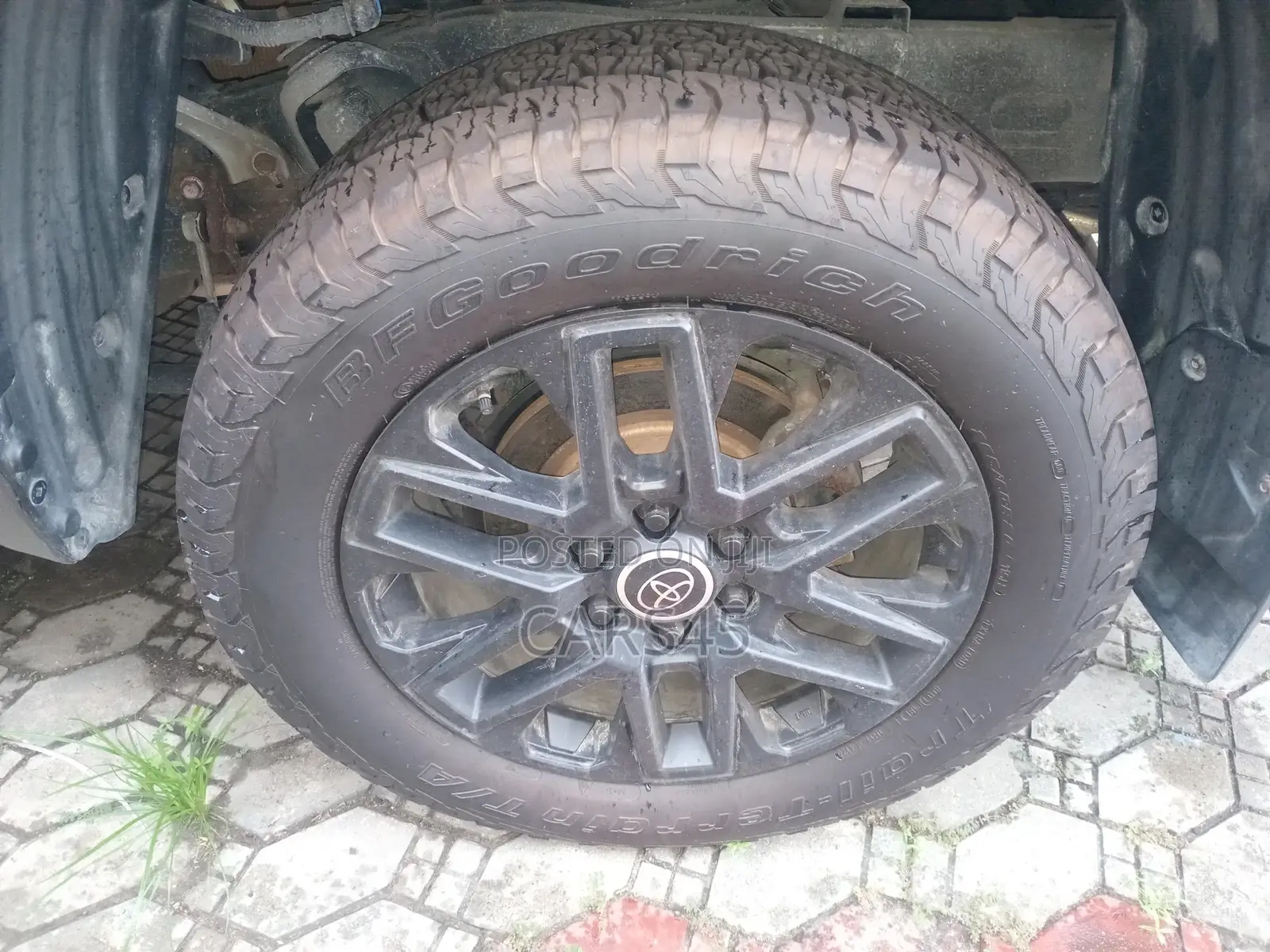 Toyota Tundra 2025 Gray
