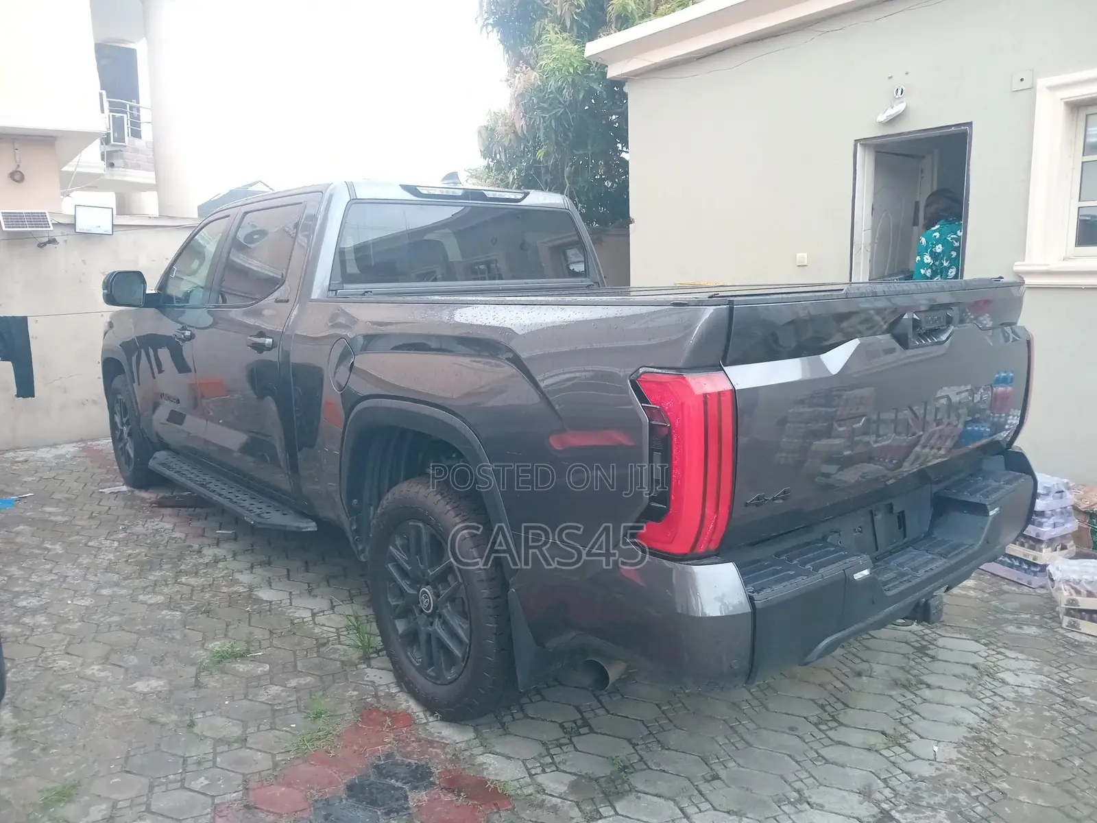 Toyota Tundra 2025 Gray