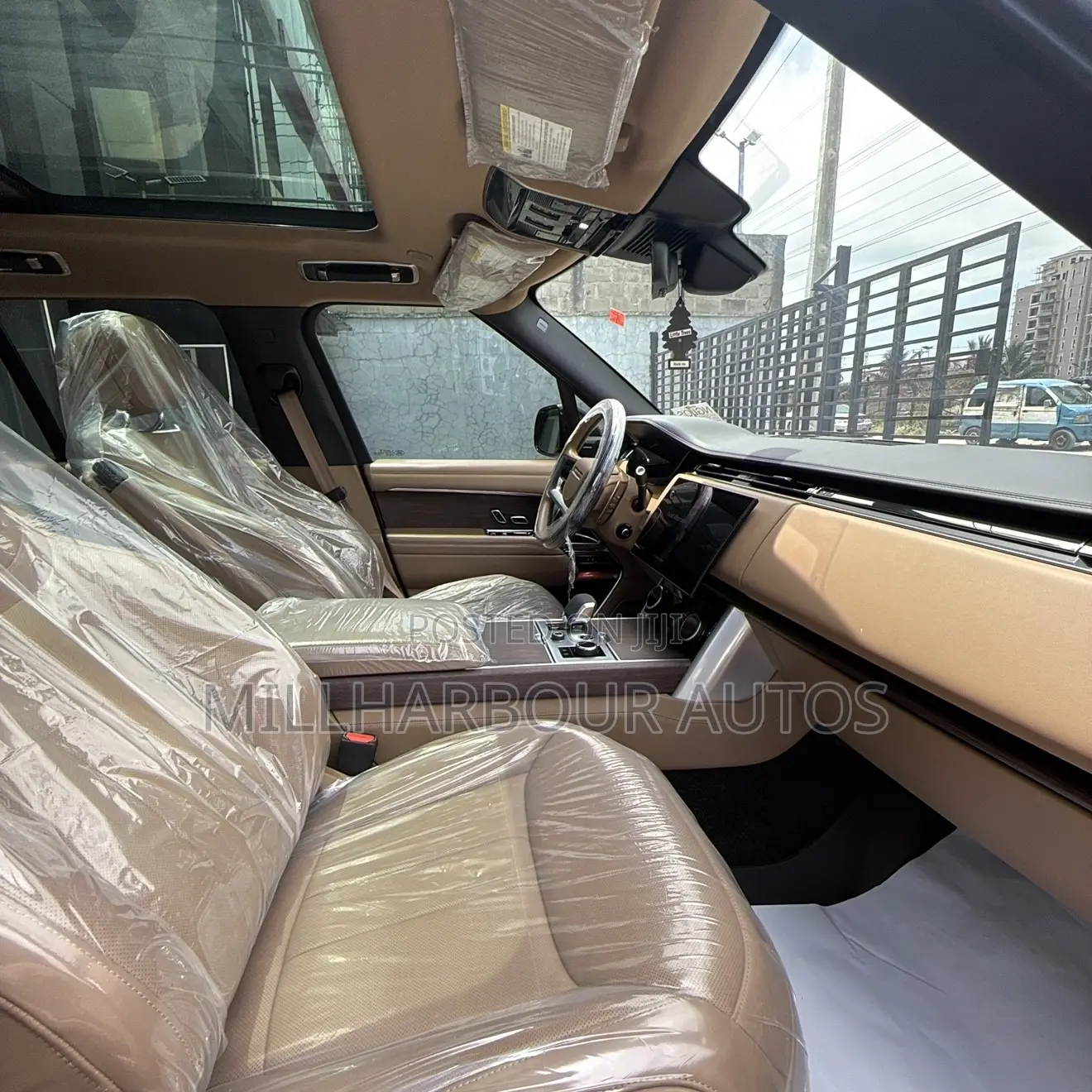 Rover Land 2023 Black