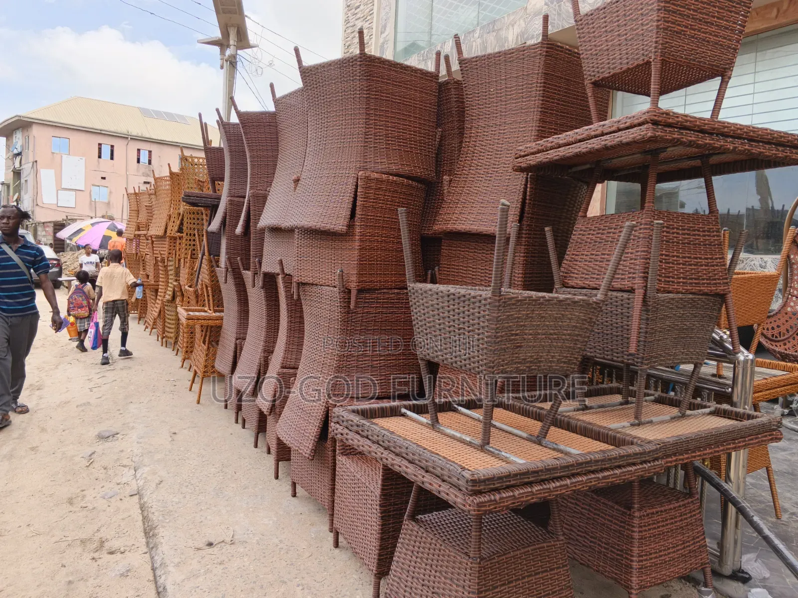 Best Quality Big Boy Rattan Chairs and Table