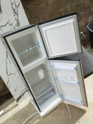 Skyrun BCD-145A Refrigerator With Freezer