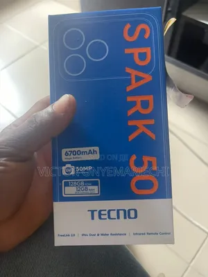 Tecno Spark 50 128 GB Blue