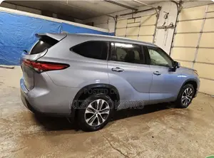 Toyota Highlander 2020 Gray