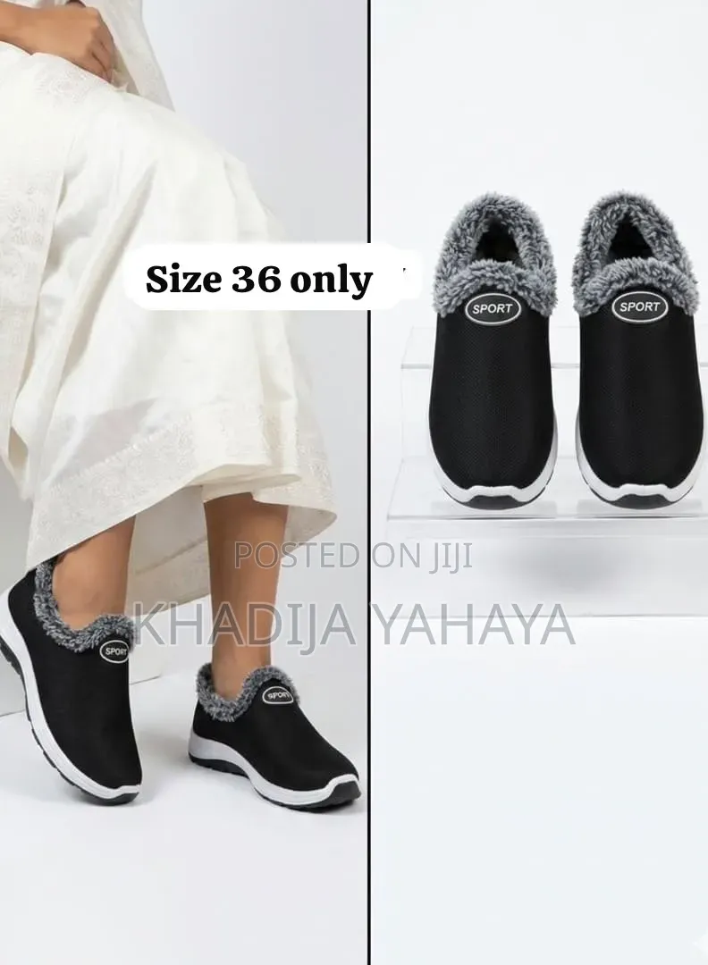 Sneakers Shoe