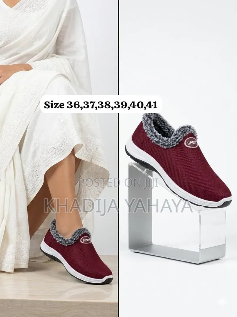 Sneakers Shoe