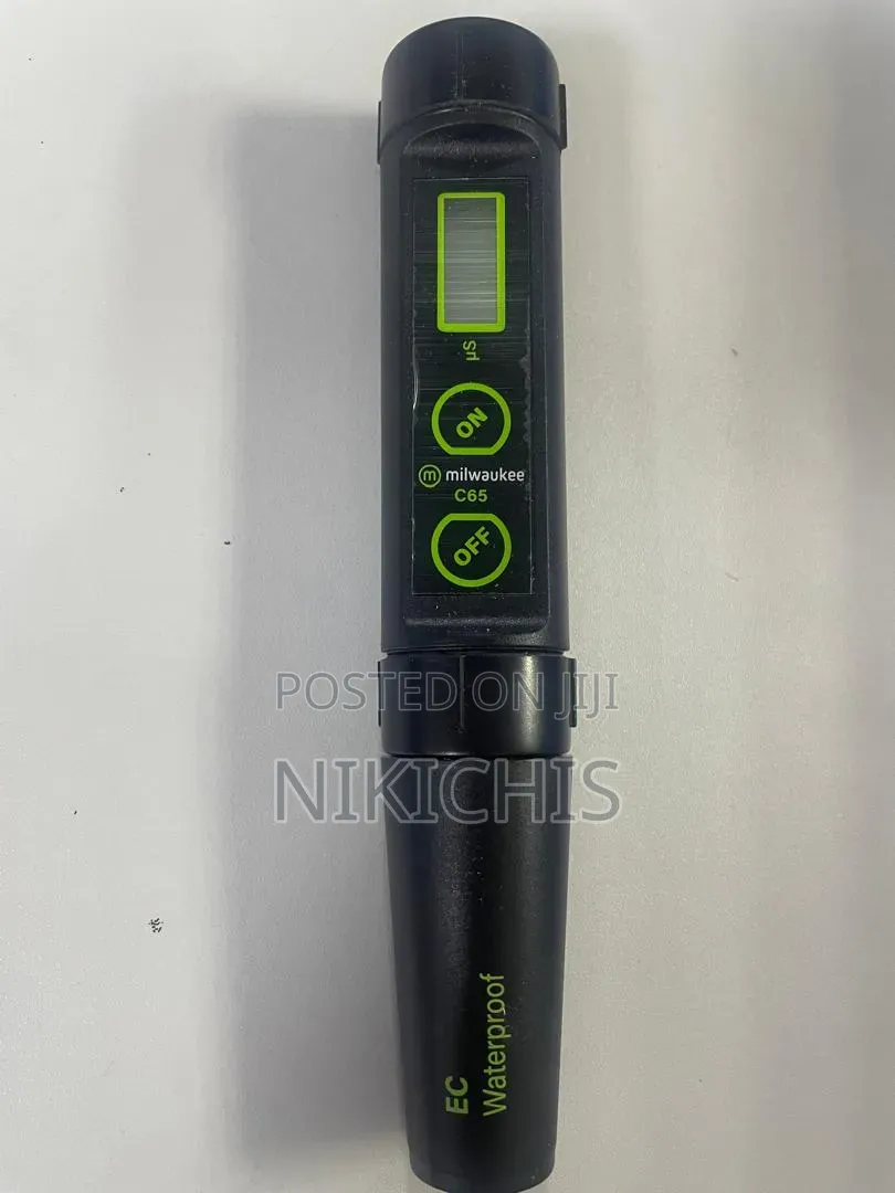 Milwaukee C65 Waterproof Conductivity Meter