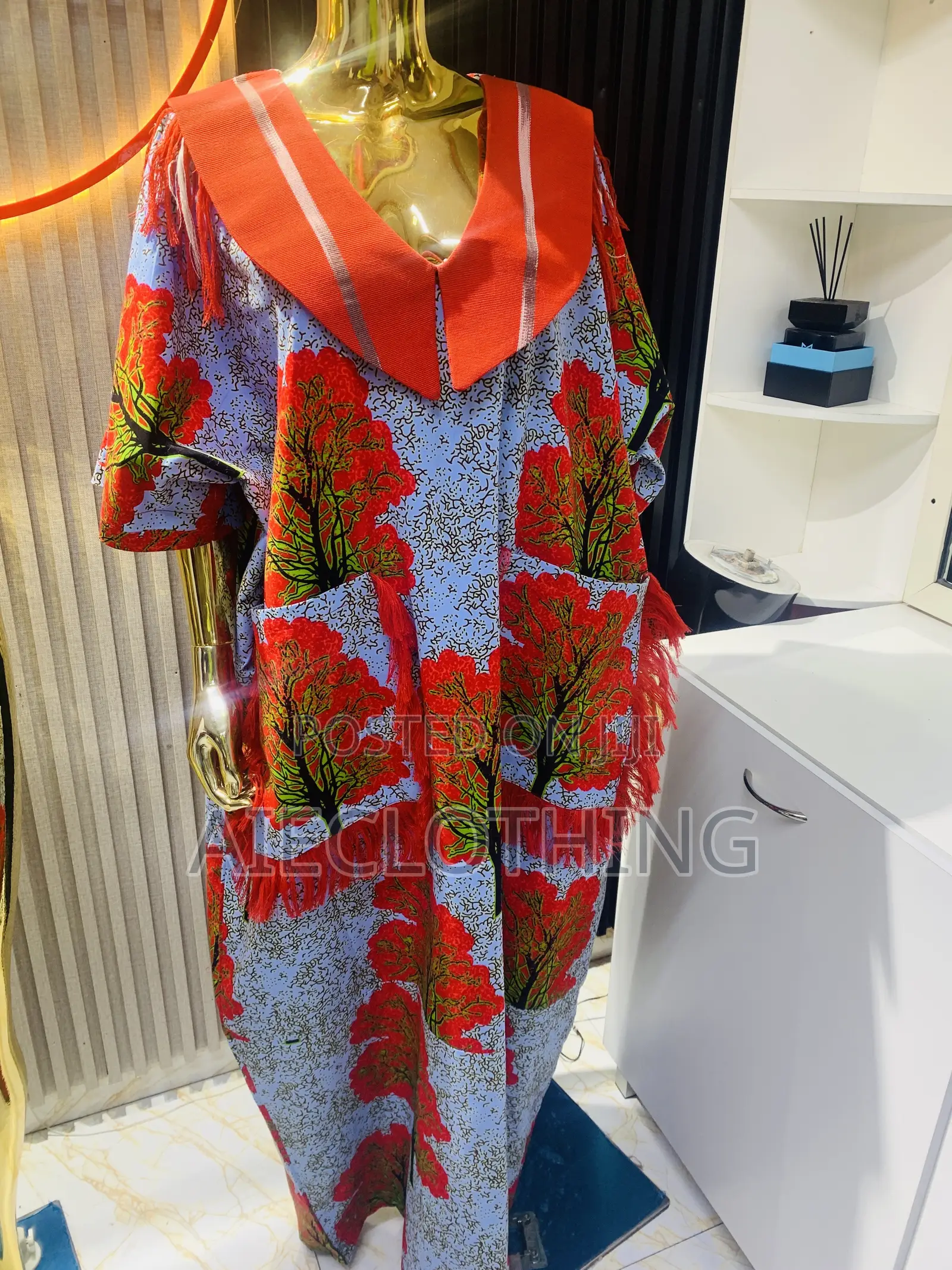 Exclusive Asooke and Ankara With Bold Collar