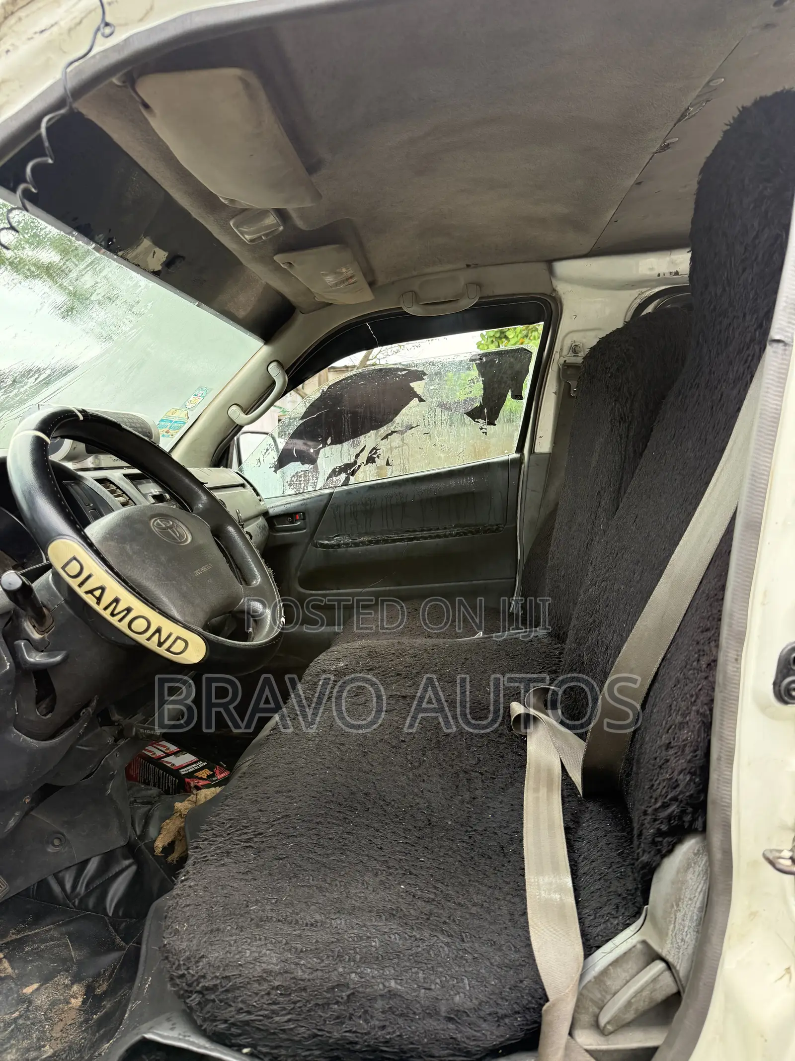 Toyota HiAce 2008 White