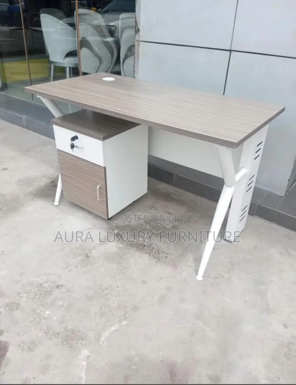 Professional Modern Desk