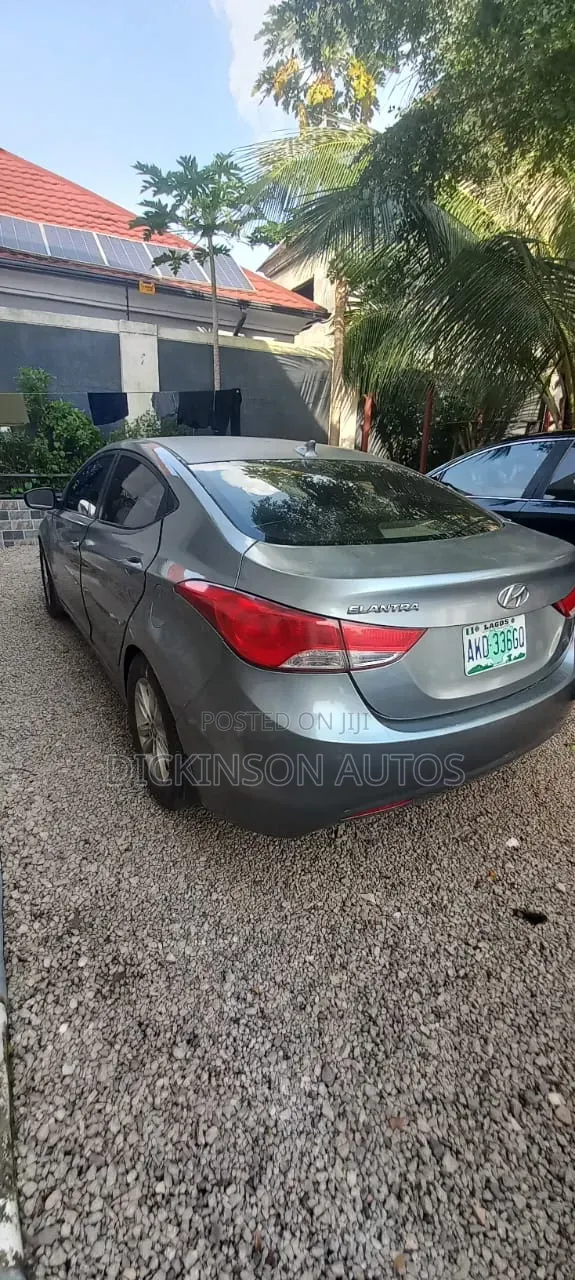 Hyundai Elantra 2013 Gray