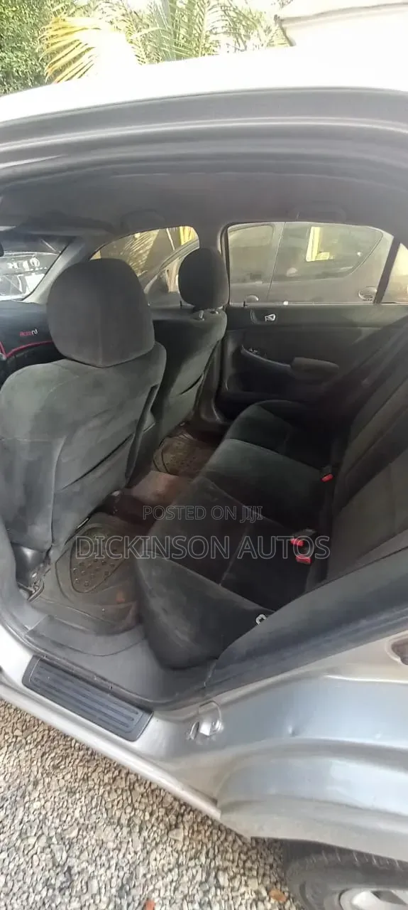 Honda Accord 2006 Silver