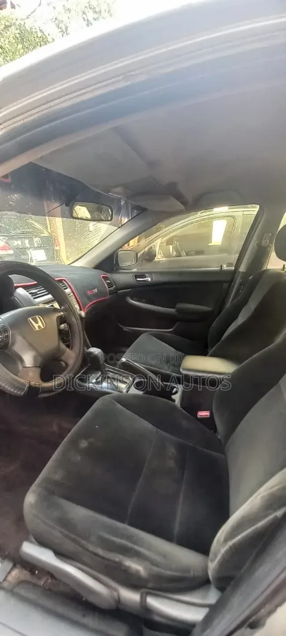Honda Accord 2006 Silver