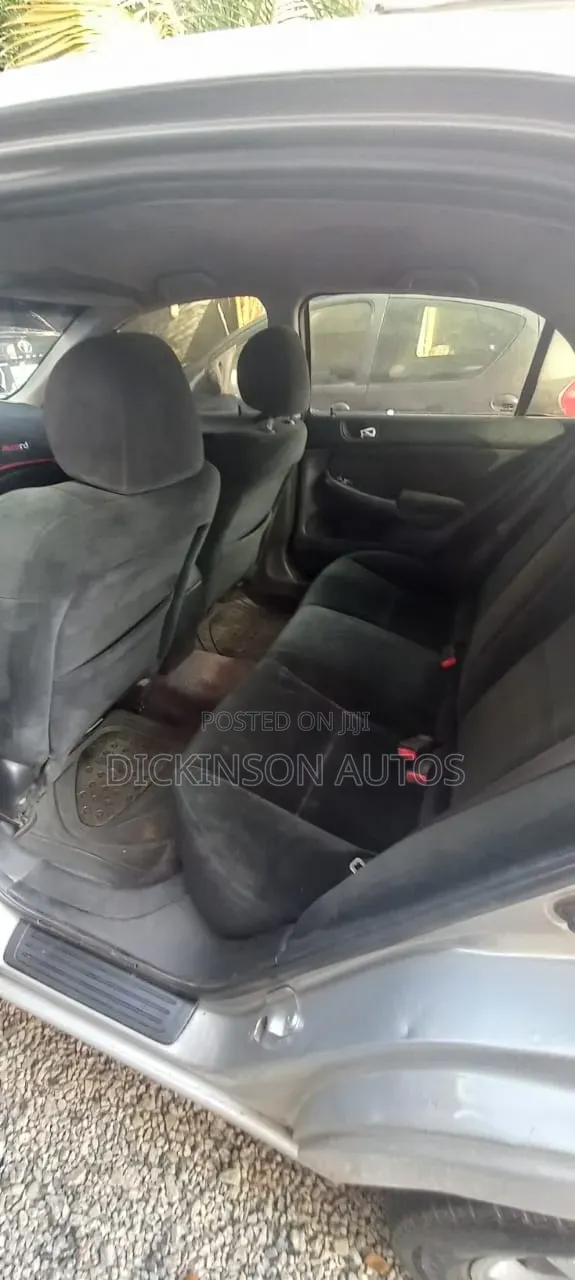 Honda Accord 2006 Silver