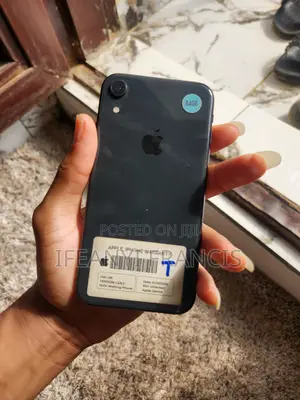 Apple iPhone XR 64 GB Black