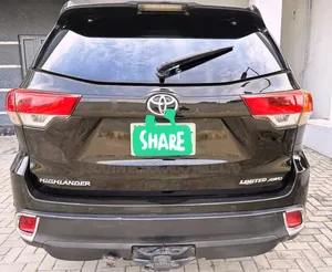 Toyota Highlander Limited 4dr SUV AWD (3.5L 6cyl 6A) 2015 Black