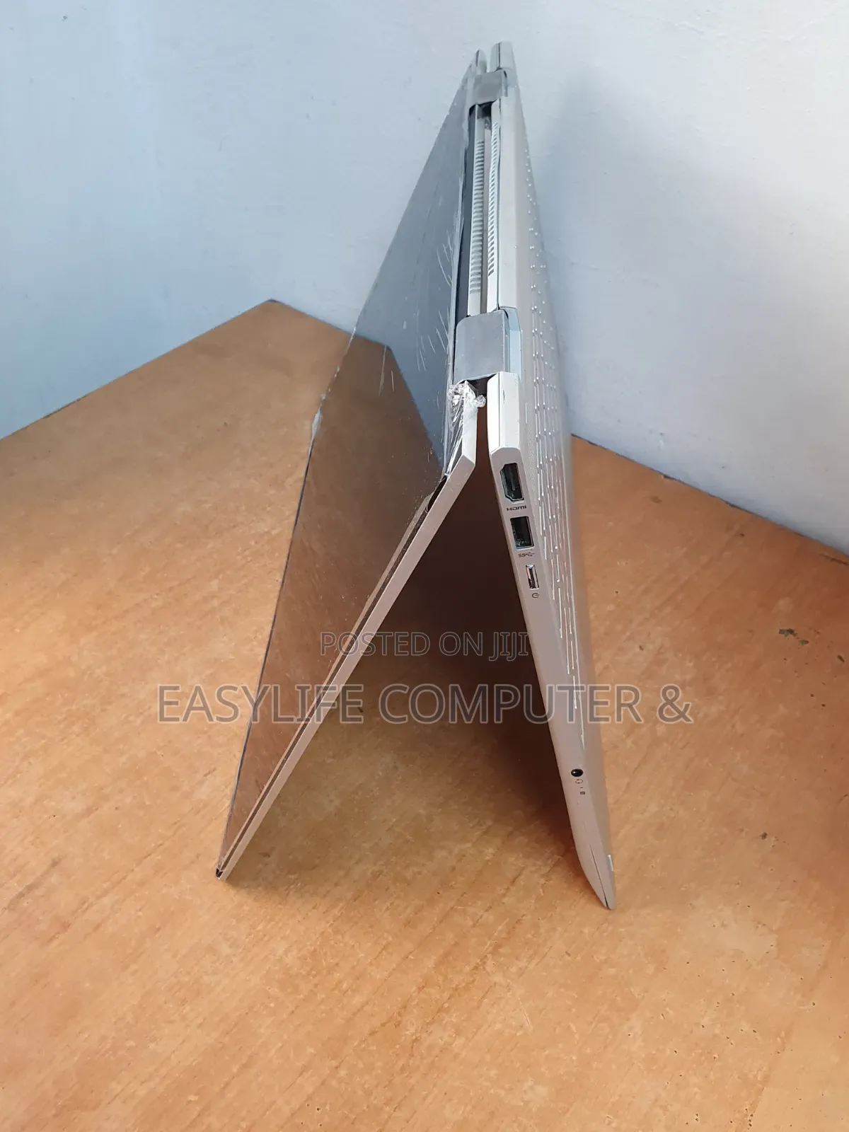 Laptop HP Envy x360 8GB Intel Core i5 SSD 256GB