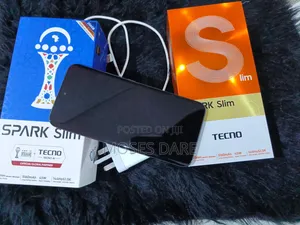 Tecno Spark Slim 256 GB Black