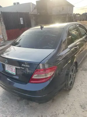 Mercedes-Benz C300 2008 Gray