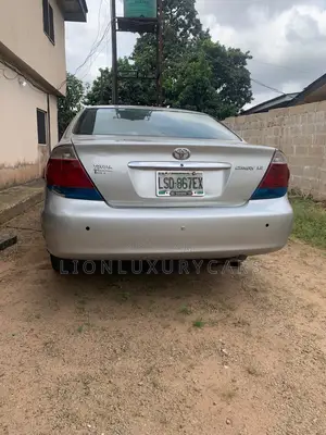 Toyota Camry 2006 Silver