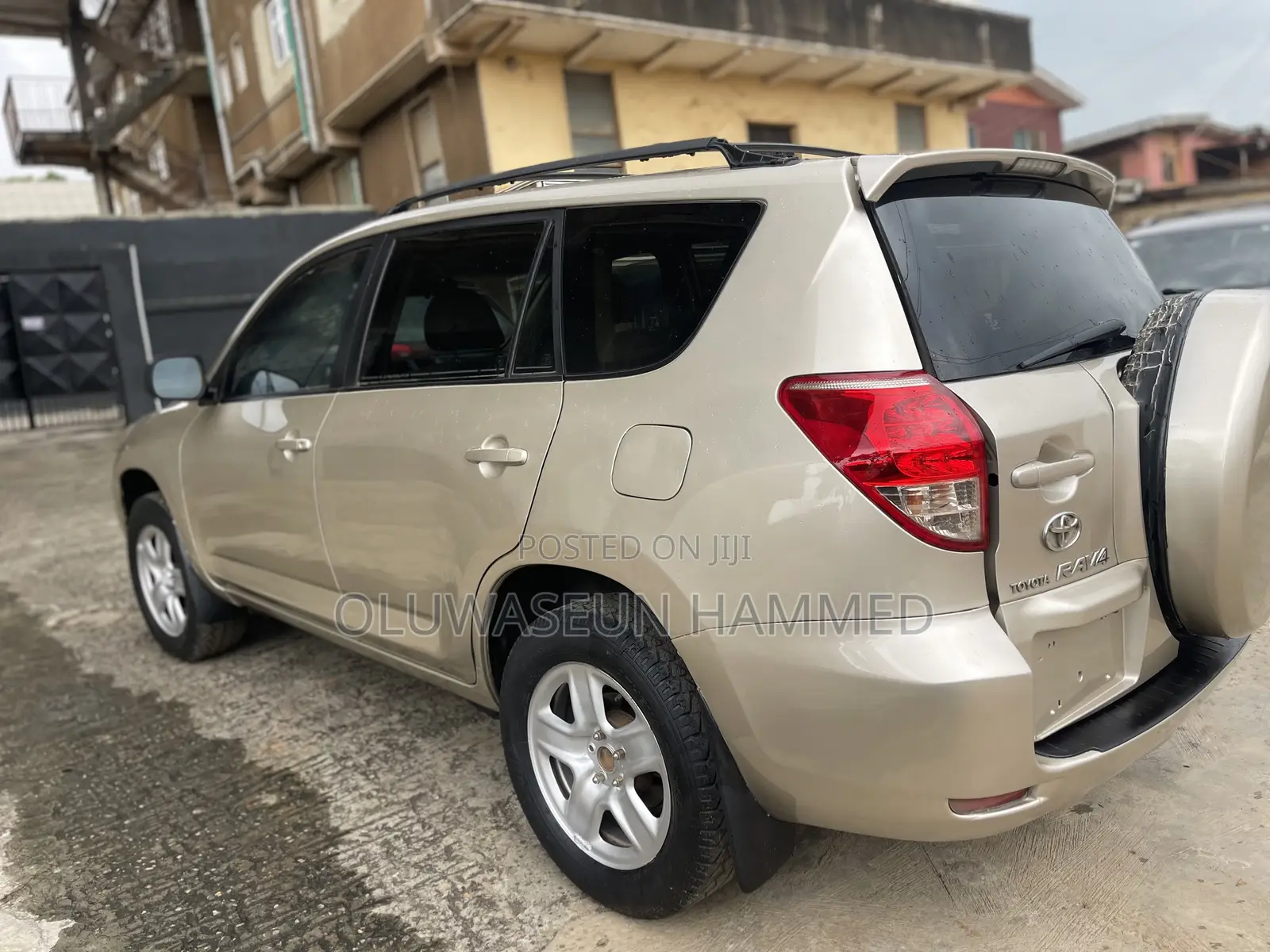 Toyota RAV4 2008 Gold