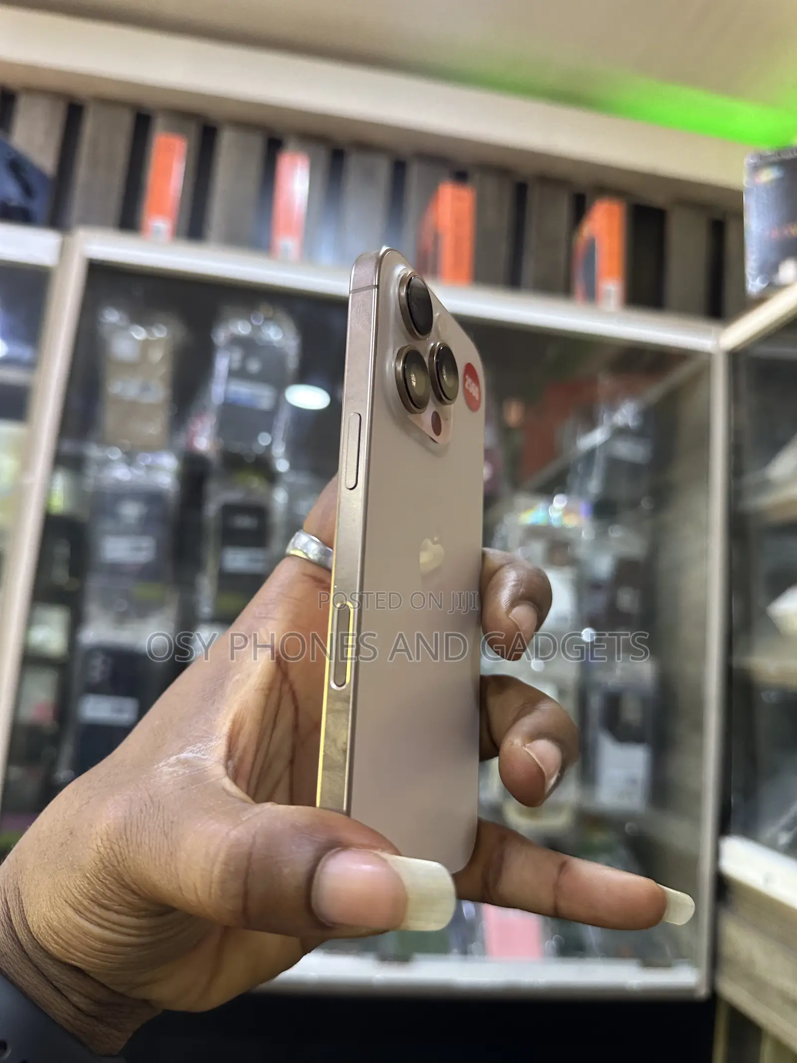 Apple iPhone 16 Pro 256 GB Gold