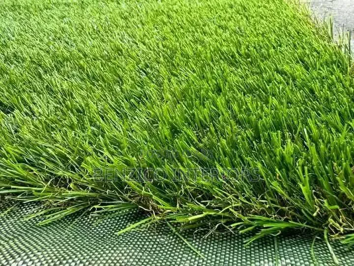 Artificial Grass. Available From 10mm to 50mm