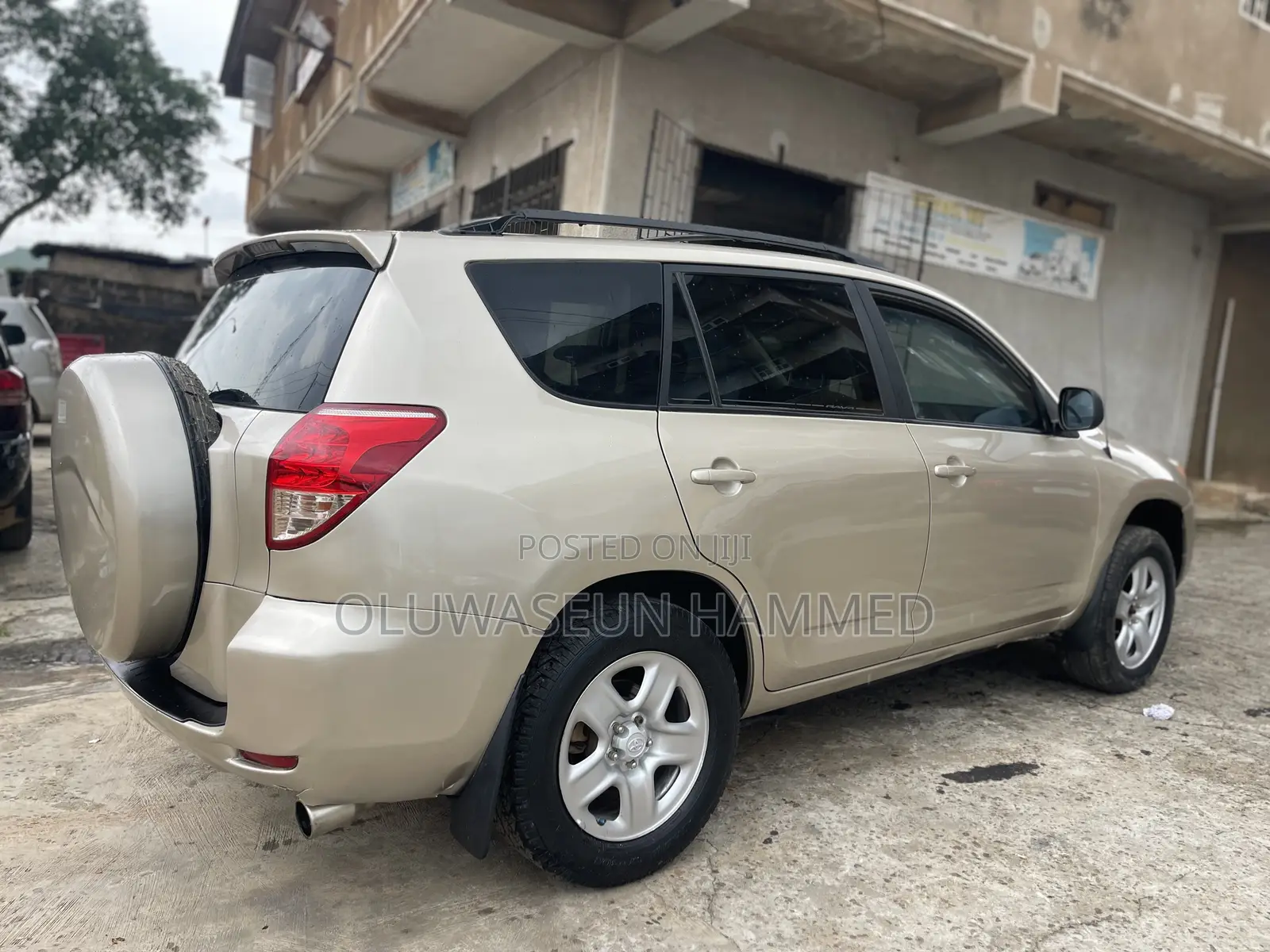 Toyota RAV4 2008 Gold