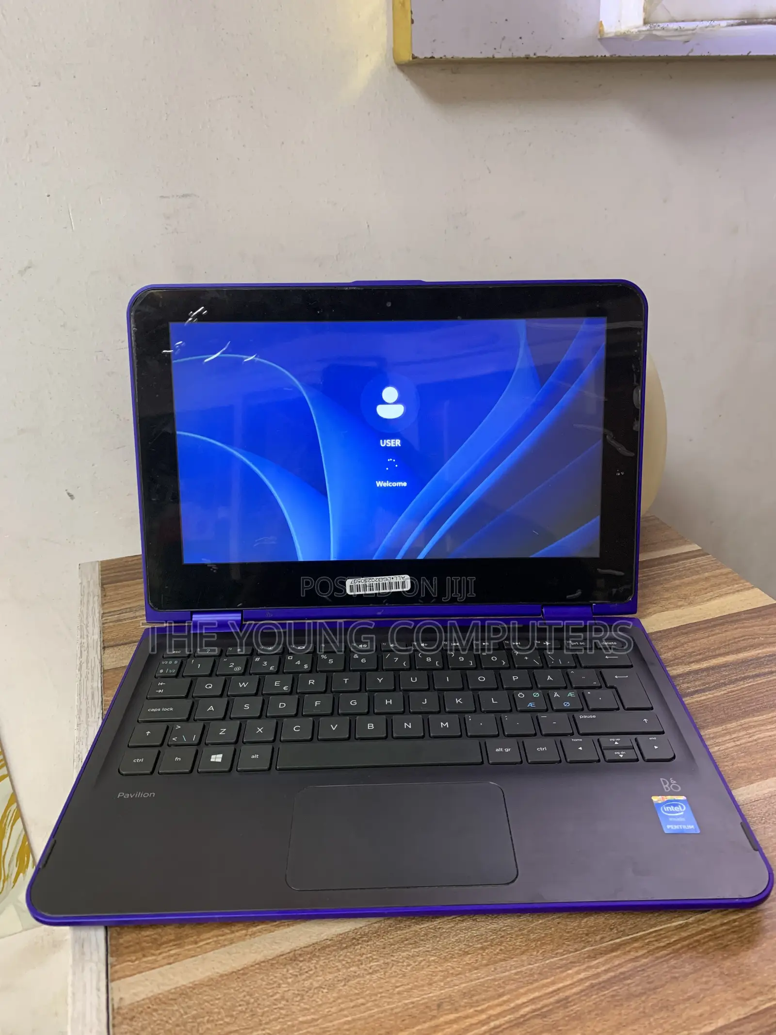 Laptop HP Pavilion x360 4GB Intel Pentium SSD 128GB