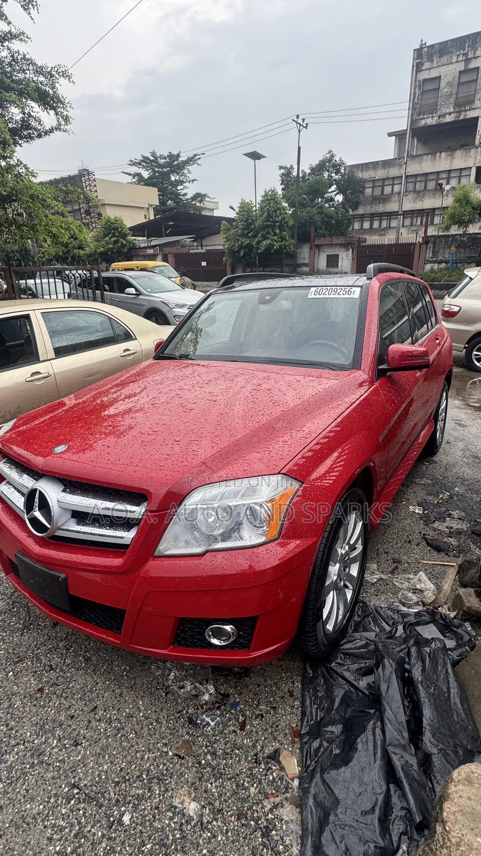 Mercedes-Benz GLK-Class 2010 Red