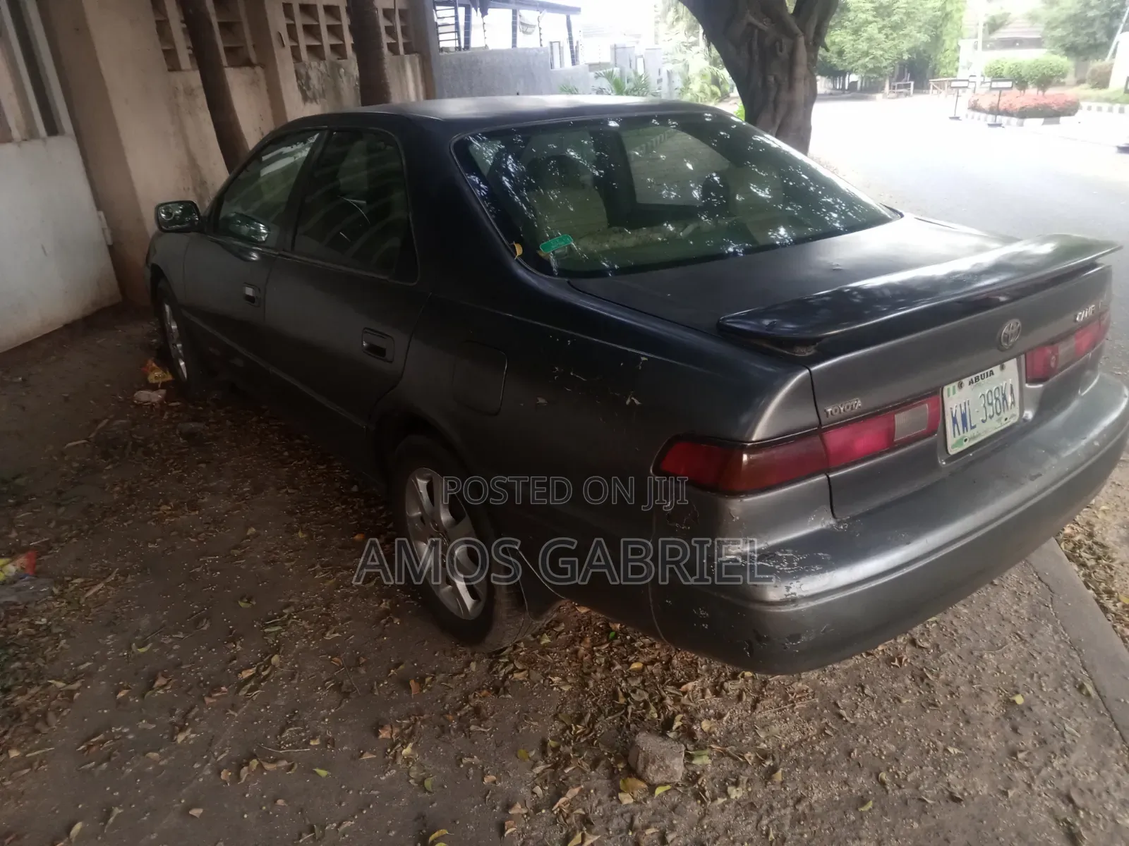 Toyota Camry Automatic 1998 Gray