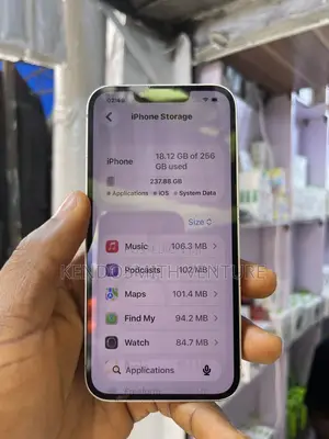 Apple iPhone 13 256 GB White