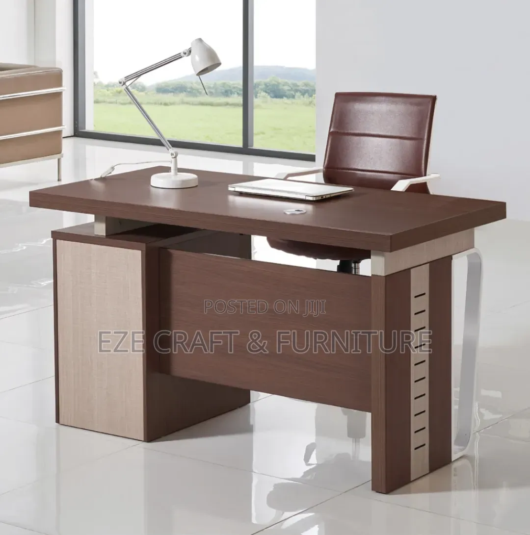 4feet Yifaa Office Table