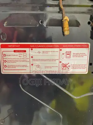 Gas Cooker With Oven