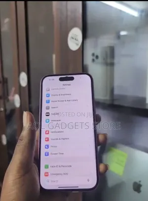 Apple iPhone 16 128 GB Pink