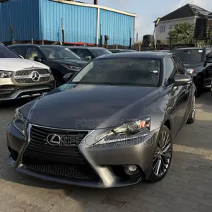 Lexus IS 300 AWD 2016 Gray
