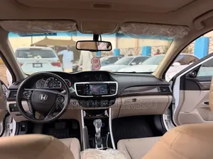 Honda Accord EX-L 4dr Sedan FWD (2.4L 4cyl 2A) 2016 White
