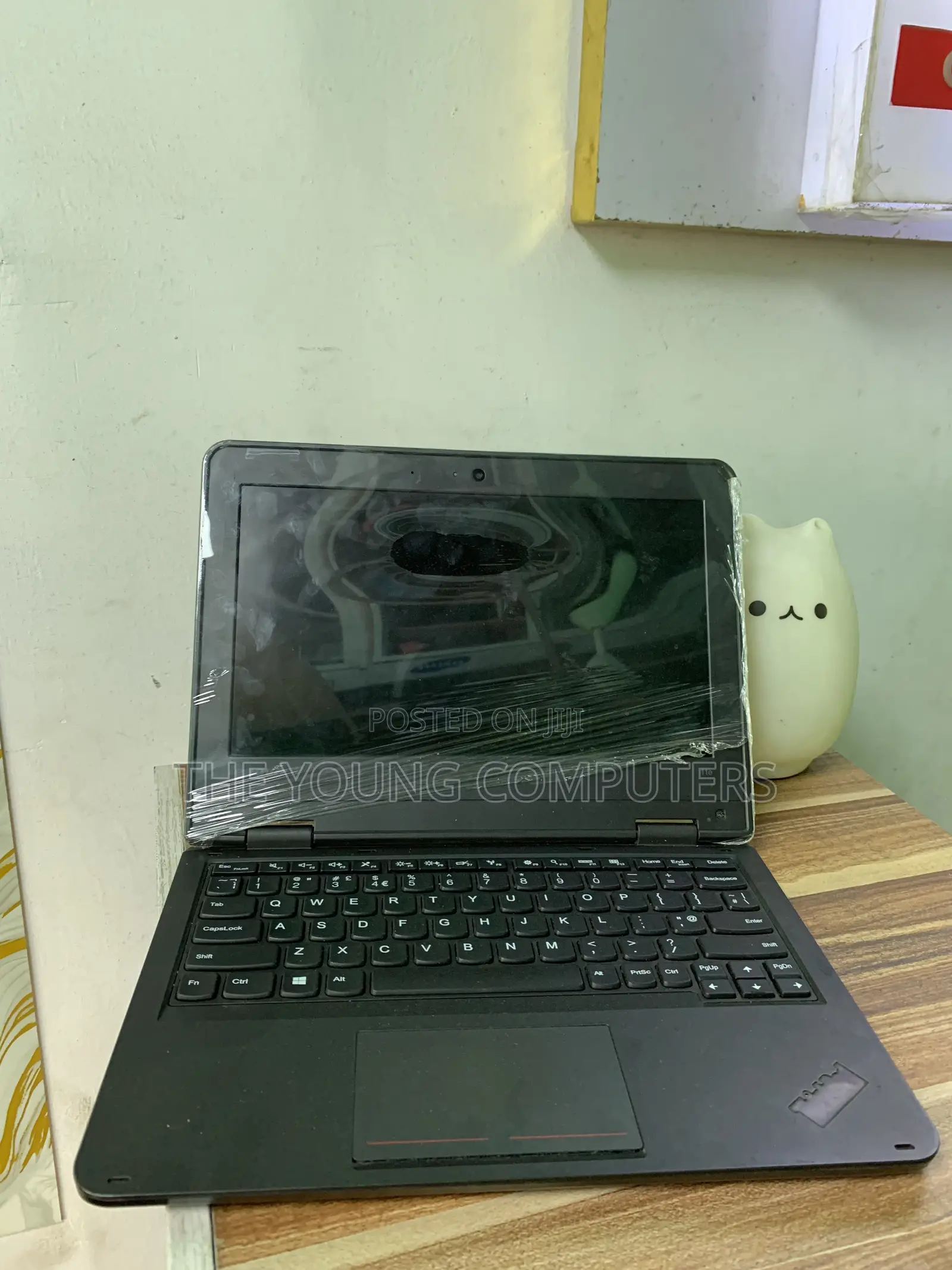Laptop Lenovo ThinkPad 11e 4GB Intel Celeron HDD 160GB