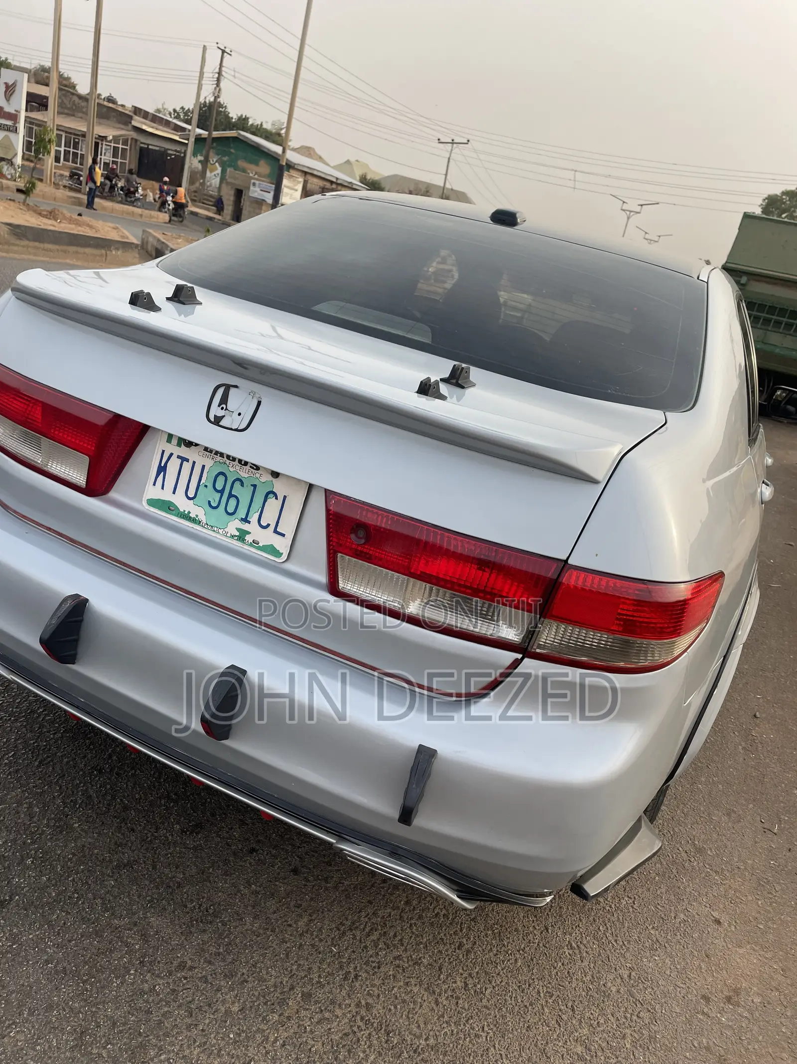 Honda Accord 2.0 Comfort Automatic 2005 Gray